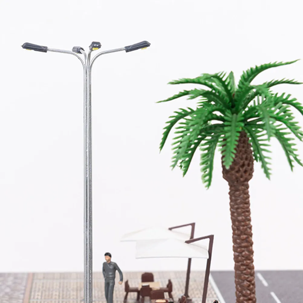 4pcs Miniature Park Lamp for Micro Landscape Decoration, LED Ornamental Lighting with Fine Craftsmanship
