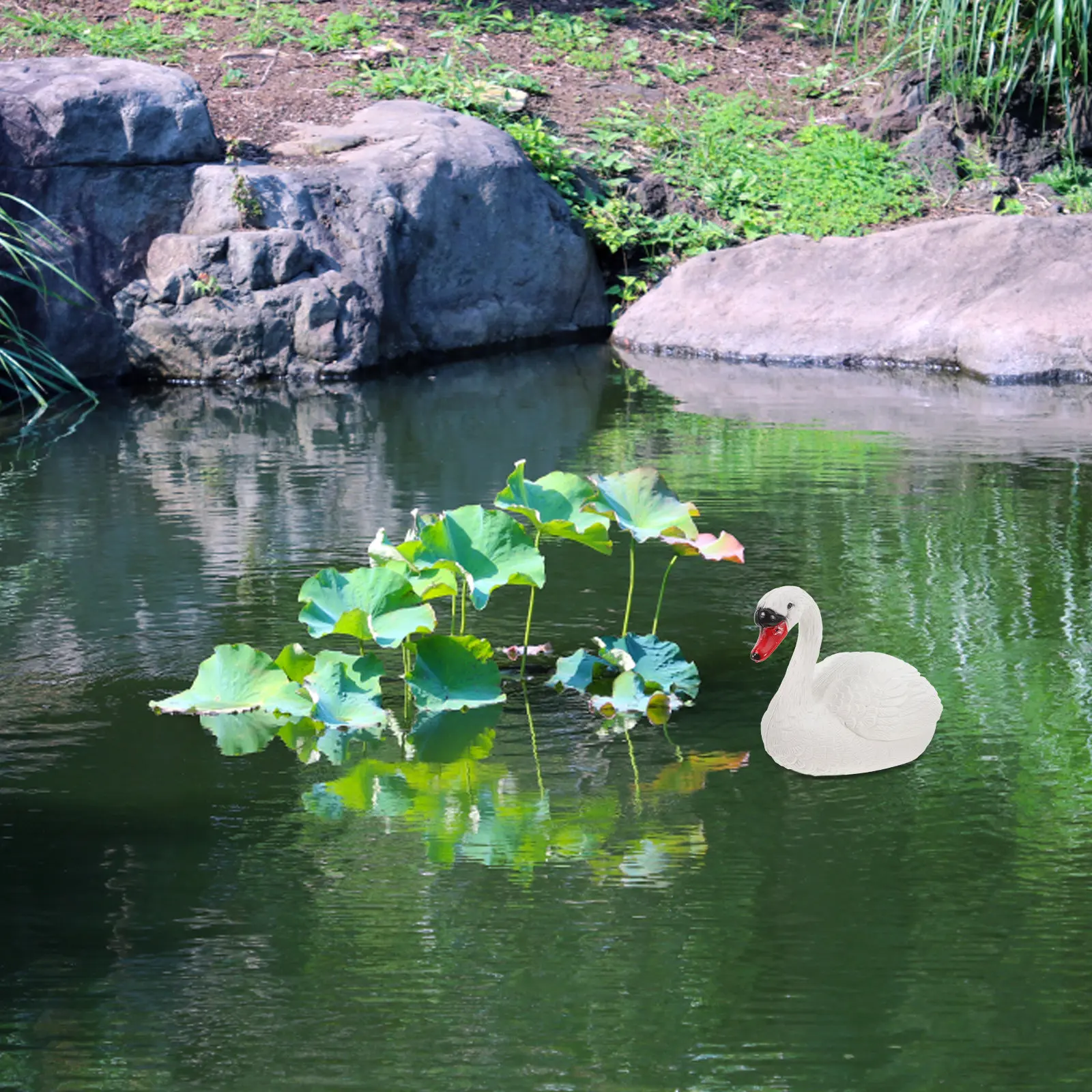 Waterproof Floating Swan Pond Decoration Realistic Outdoor Garden Statue Lifelike Goose Sculpture for Yard Park Landscaping