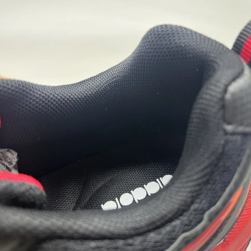 Men's badminton shoes original indoor high-quality training sneakers women's non-slip volleyball shoes