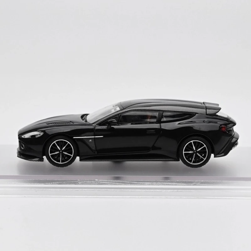 King modèle 1:64 Aston Martin Vanquish Zagato Pot d'argile jouets en alliage véhicule à moteur moulé sous pression modèle en métal cadeaux