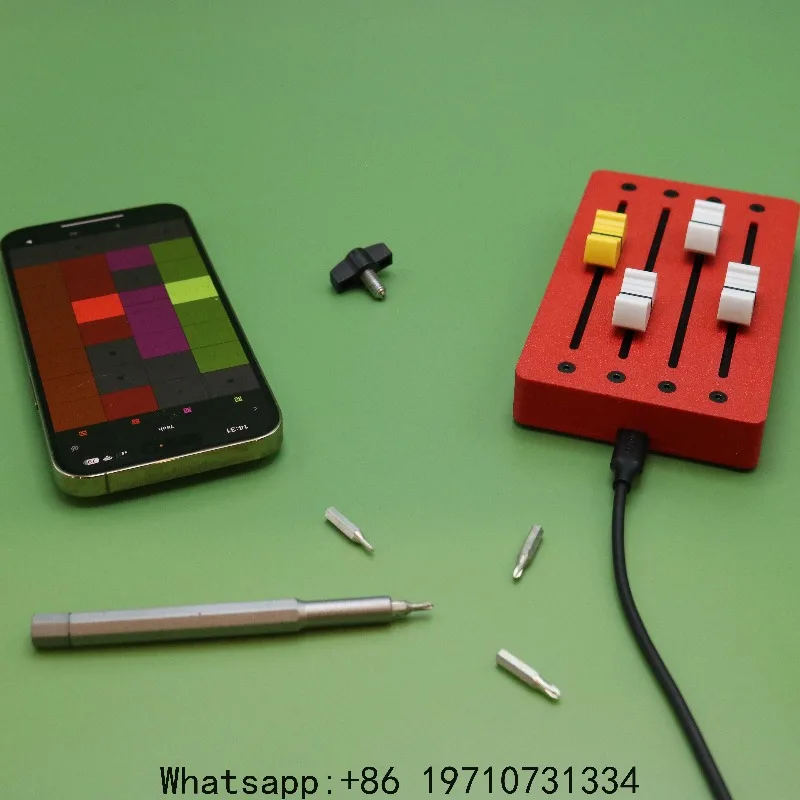 Minimal 4-track midicc controller DAWA host midi controller, fader drawing string emoji