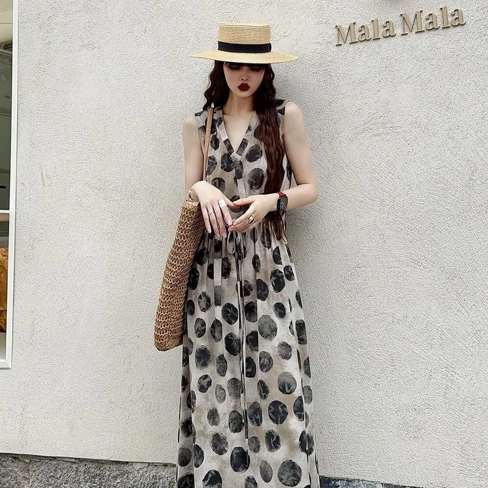 French Style High-end and Fashionable Sleeveless Slim Dress Summer New Vest Suspender Large Polka Dot Long Skirt