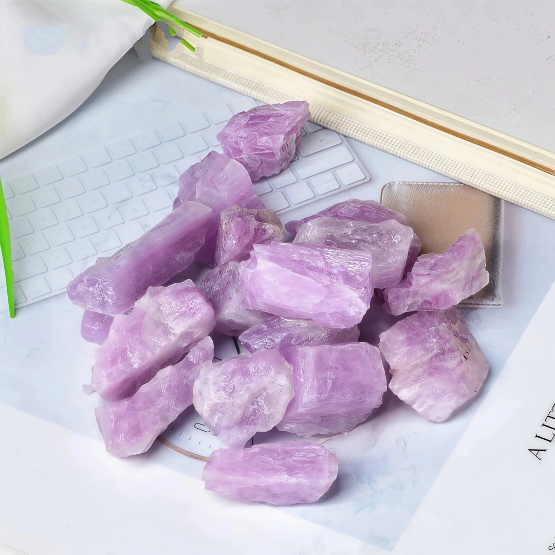 Rough Kunzite, Pink Kunzite, Large Kunzite, Natural Kunzite Chunk Elf, Fluorescent Reactive StonesHome Decoration Stones
