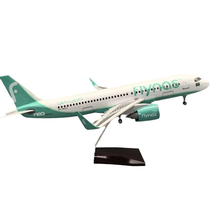 Samolot Zabawka Skala 47cm Samolot Fl 활 Airbus Samolot Saudi Nas A320neo Model Diecast Żywica Samolot W Led Display Collection