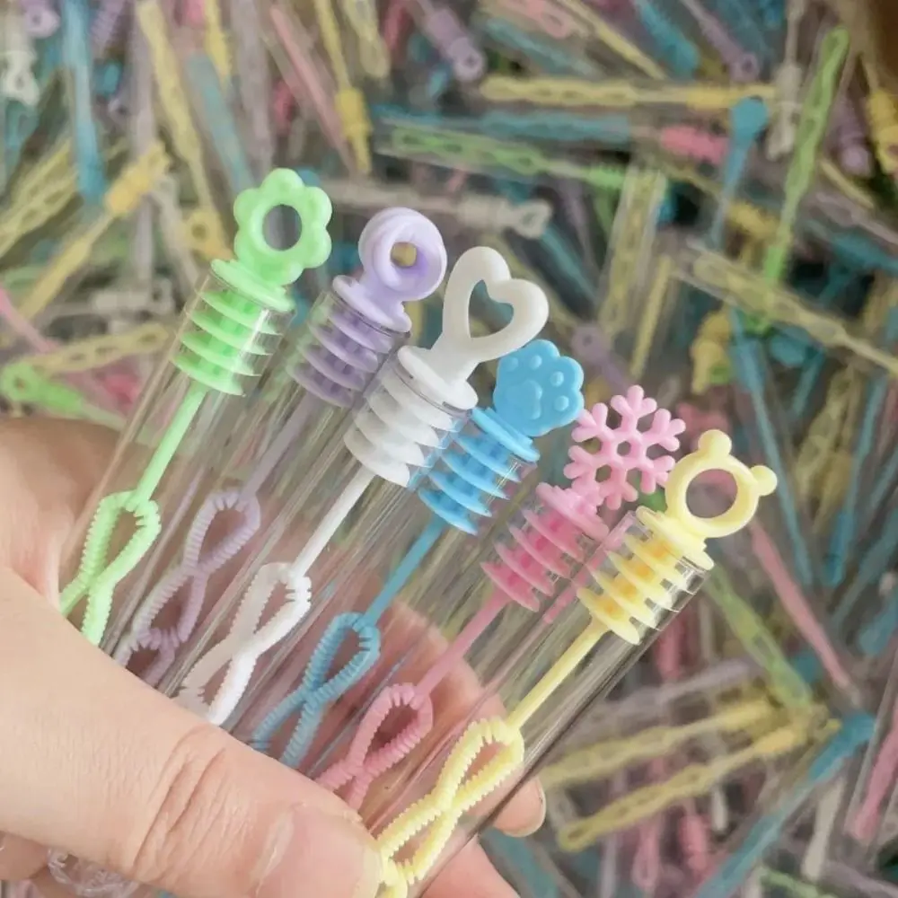 10 Uds. De tubo vacío de burbujas coloridas y divertidas, máquina de burbujas bonita de dibujos animados, juguetes, recuerdo de fiesta de cumpleaños, regalo de Carnaval