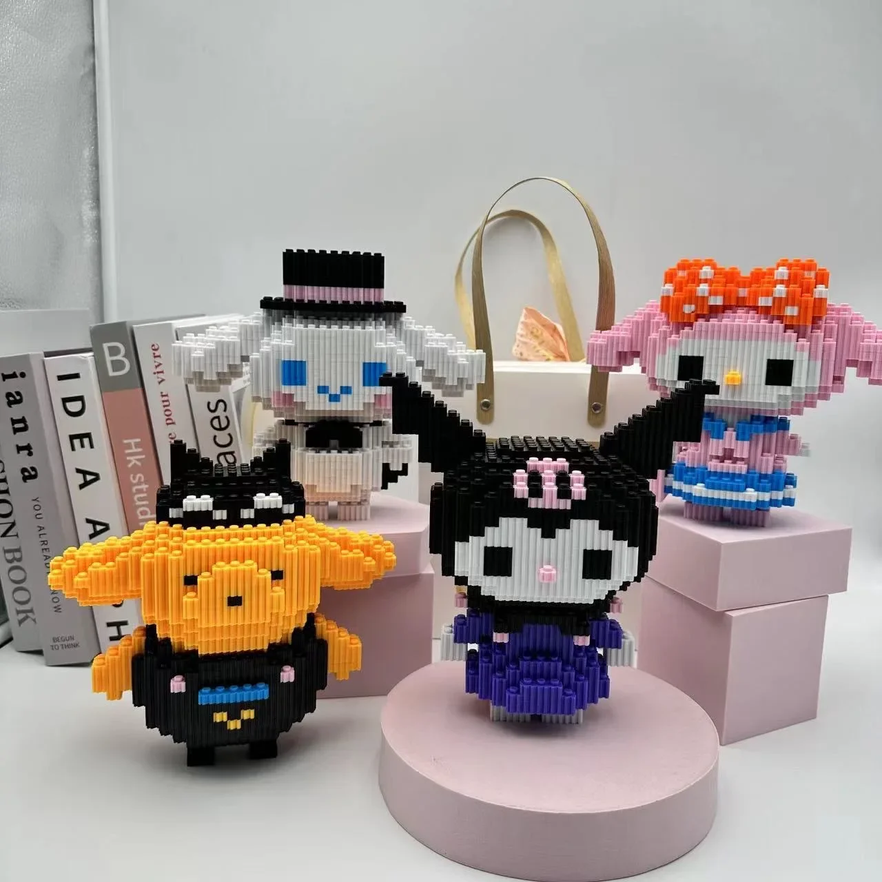 ฟิกเกอร์ตัวต่อ Hello Kitty Sanrio อนิเมะ Cinnamoroll Kuromi pochacco แม่พิมพ์เค้กซิลิโคนของขวัญปริศนาสำหรับเด็ก