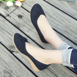 Maogu 2023 Spring Autumn Flower Ethnic Style Retro Chinese Cloth Slip on Shoes for Women Cotton Linen Round Head Women's Shoe 42