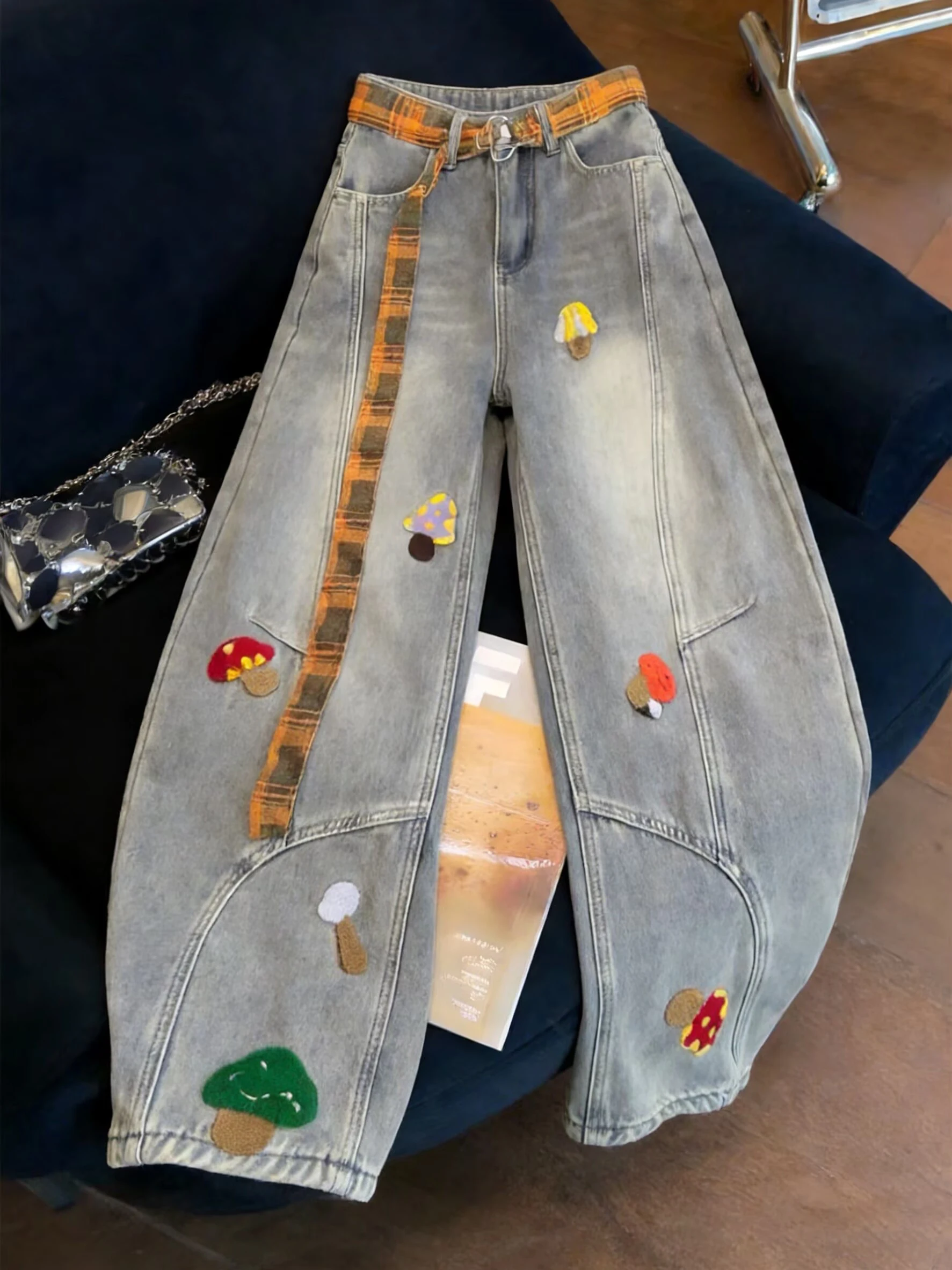 

Trendy Straight Leg Cartoon Print Jeans Loose Fit Casual Wide Leg Pants for Women Spring Autumn Comfortable Slimming Jeans