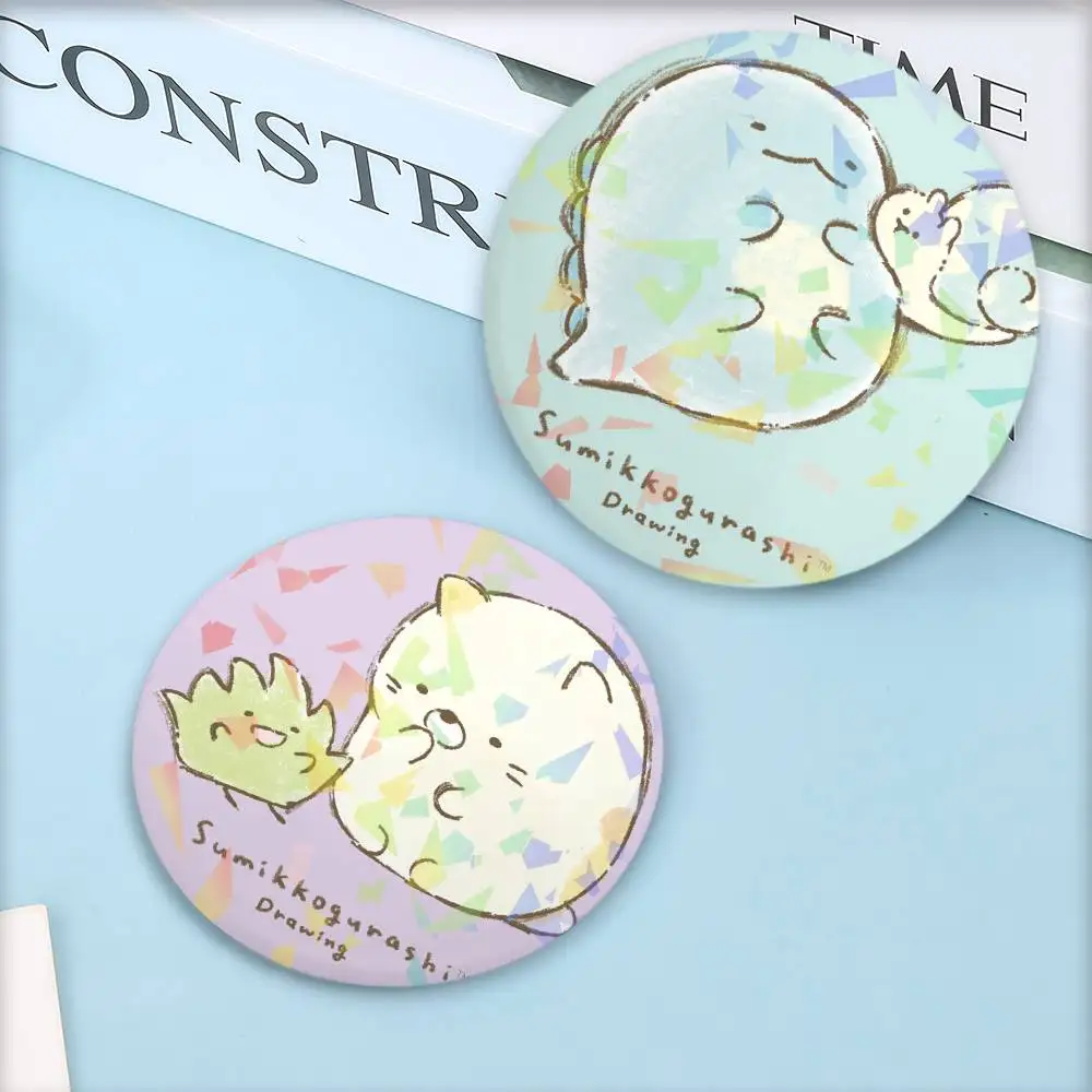 Cartoon S-SuMIkKo-O G-GUrAsHi-I Runde Abzeichen für Rucksack Zubehör Laser Anstecknadeln Schmuck Geschenke