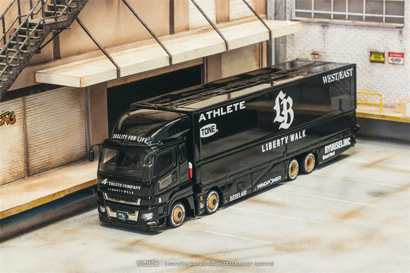 

Tarmac Work 1:64 Fuso Super Great LB-TRUCKS Black Die-Cast Car Model Collection Miniature