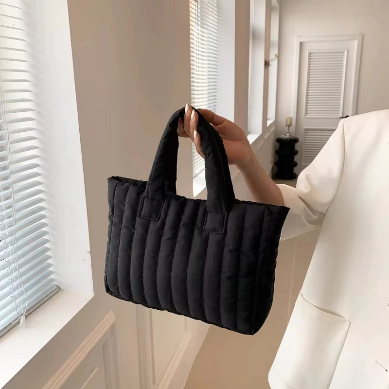 

1pcs Ladies Tote Bags Large Capacity Cotton Padded Bag Solid Color Casual Fashion Nylon Elegant for handbag