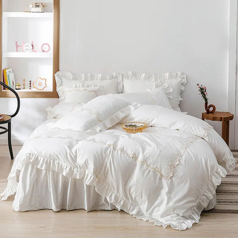 Pure Cotton Four-Piece Cotton Bedding Set White Bed Sheet Lace Quilt Cover Princess Style Bed Skirt Girl's Heart