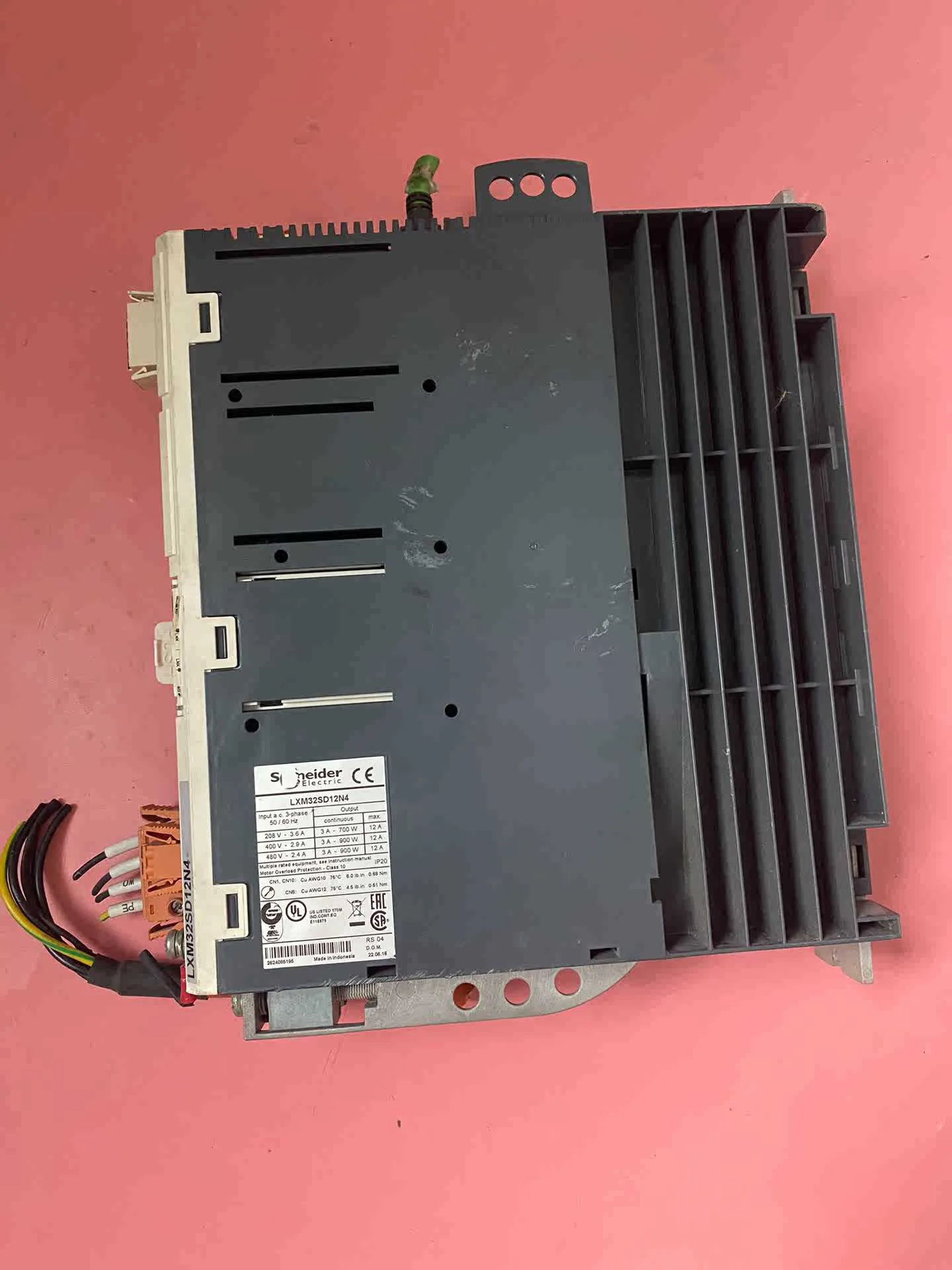 LXM32SD12N4 Сервопривод для Schneider