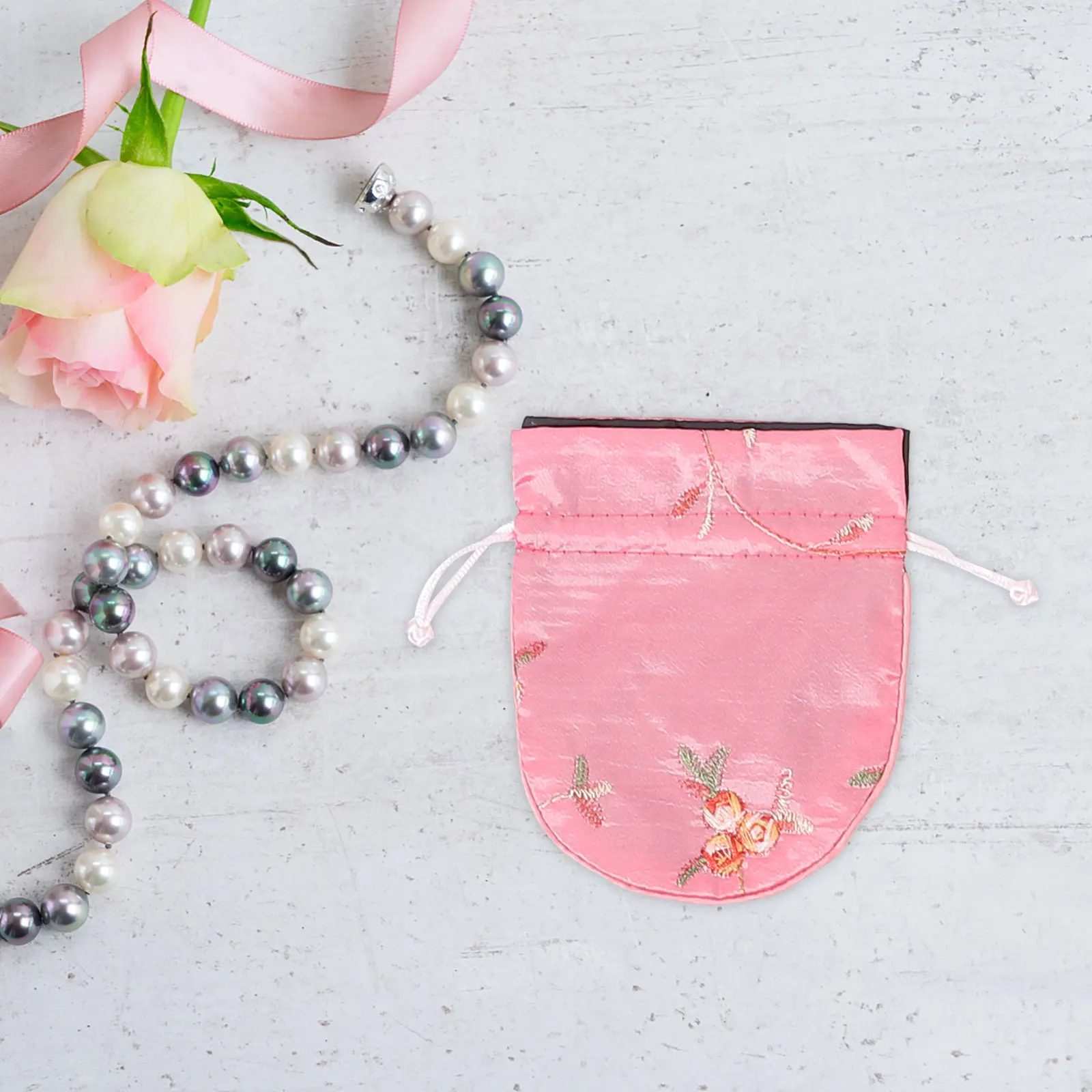 

12 Pcs Round Corner Fruit Flower Drawstring Bags 11x13 Jewelry Gift Pouch Small Cloth Bag Bracelet Storage Christmas Party