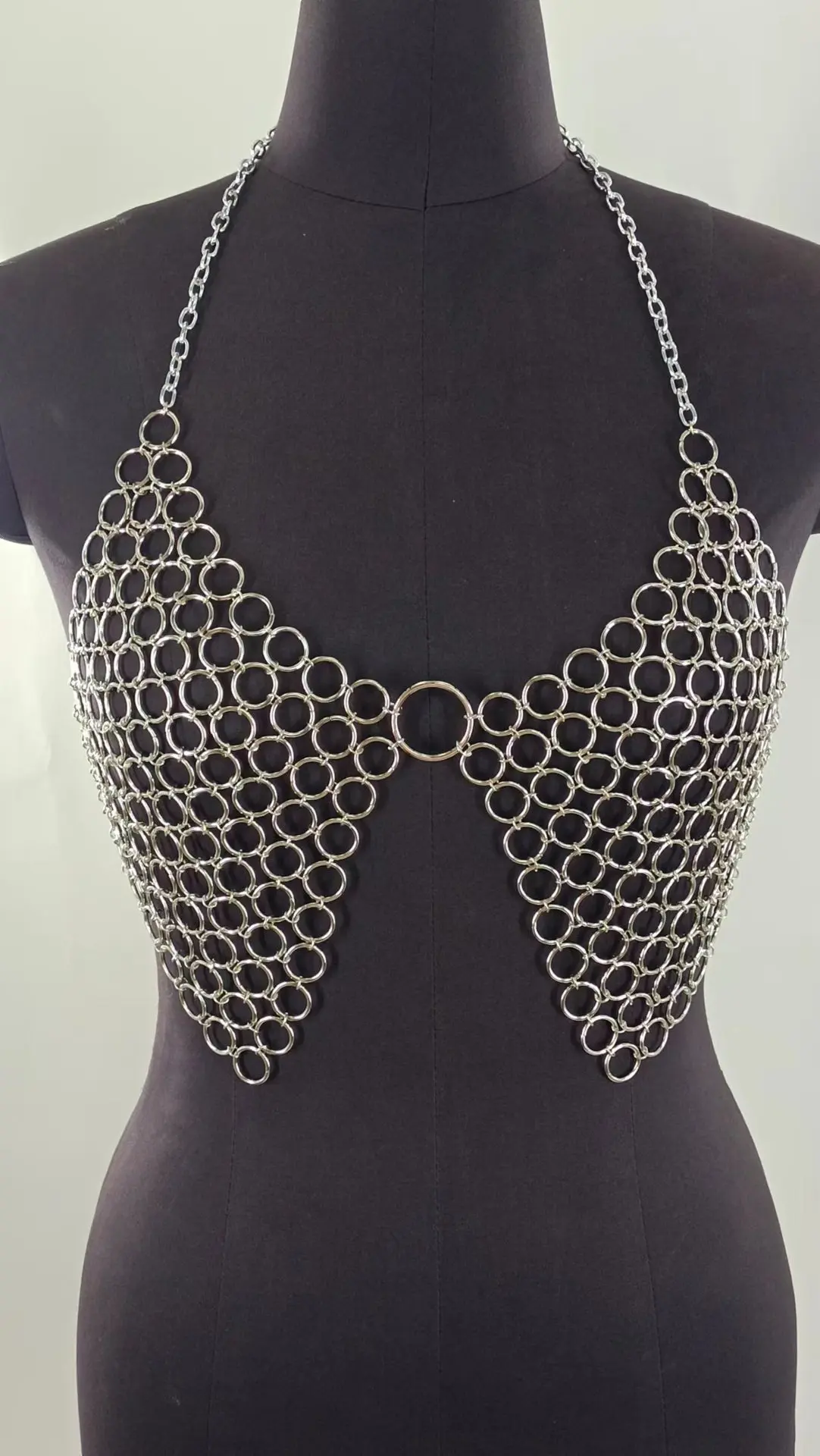 

European and American Sexy Personality Small Ring Connected Neck Hanging V-neck Chest Wrapped Open Back Vest Body Chain