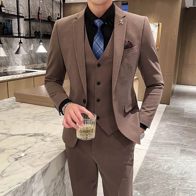 

New men's (suit + vest + trousers) boutique high-end fashion British dress handsome business casual large size suit three sets
