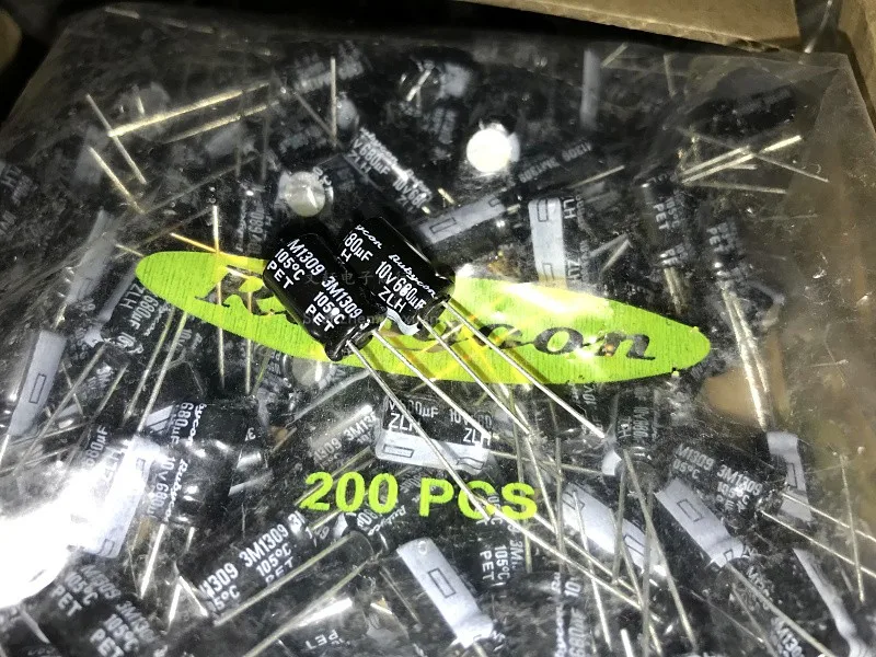 2024 NEW 100pcs Japan Rubycon 10V680UF 8X11.5 ZLH long life 105 degrees electrolytic capacitors