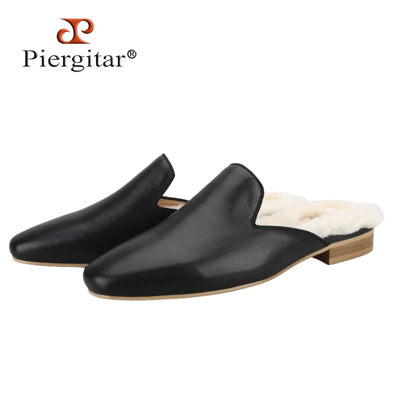 Piergitar Black Smooth Leather Handmade Mules With Cream Color Rabbit Fur Lining For Casual And Daily Wear Classic Men Slippers
