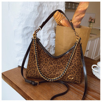 Women's Crossbody-Bag Made Of Premium Leather Boasting Trendy High-End Paris Spacious Daily Modern Look​