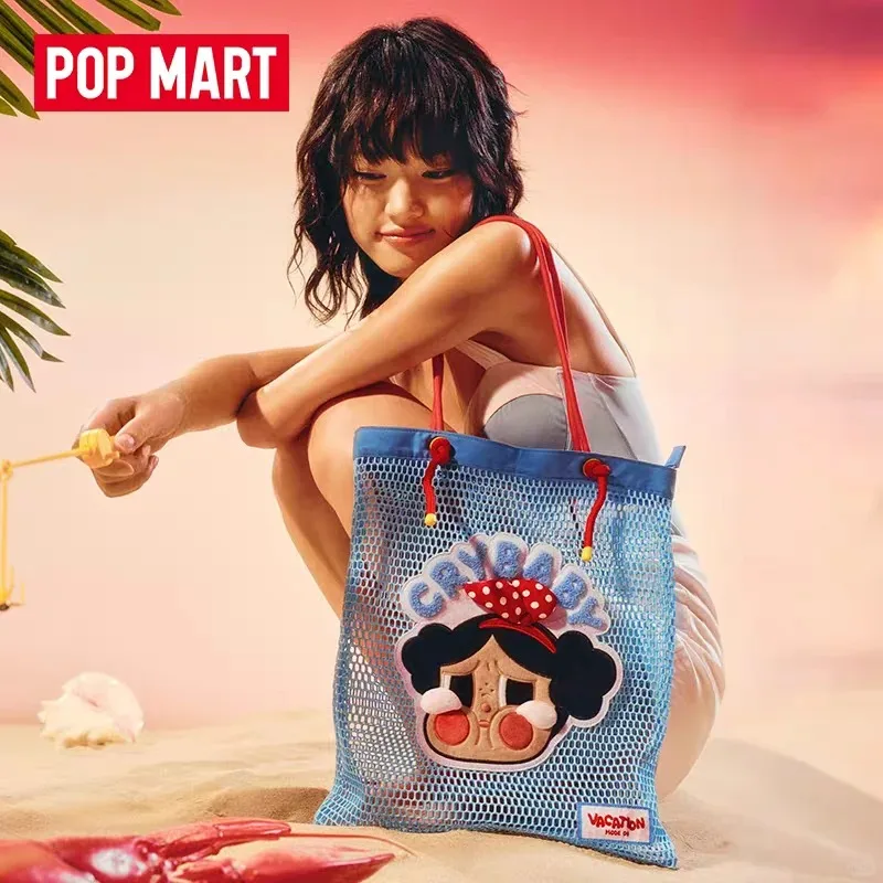 

POPMART оригинальный продукт в режиме отпуска на мини-сумку CRYBABY, красная и синяя слепая коробка, подарок-сюрприз на день рождения