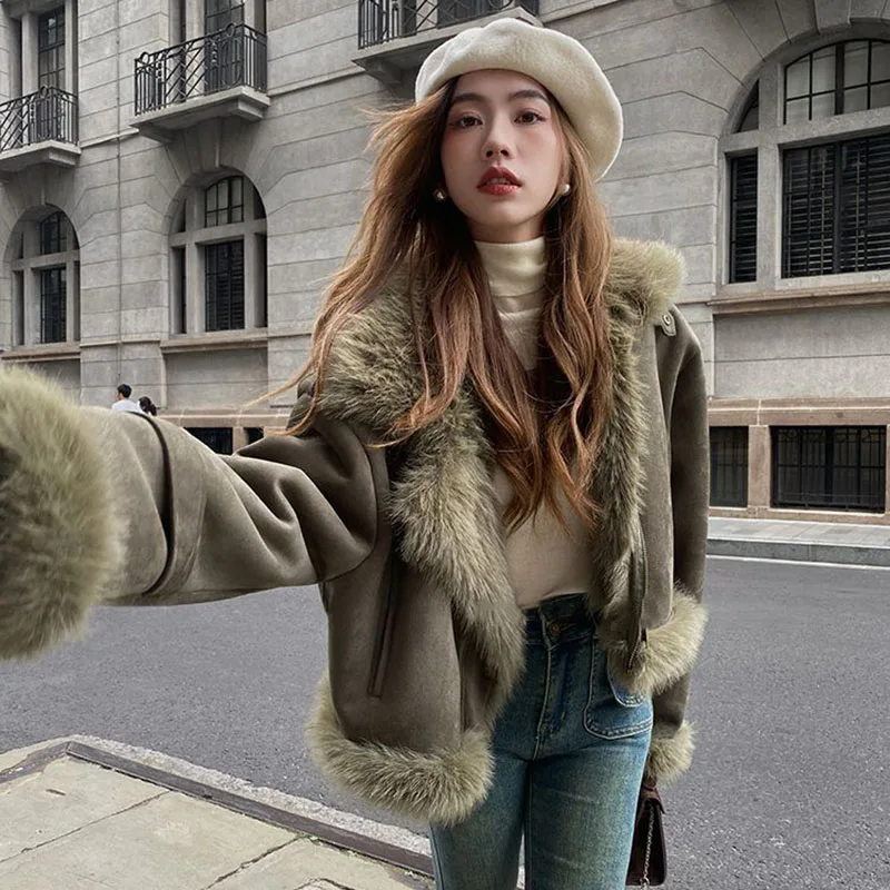 Autumn 2024 Winter New Fur One Jacket Women Outwear Blast Street Suede Short Locomotive Clothing Slim Korean Casual Jacket Tops