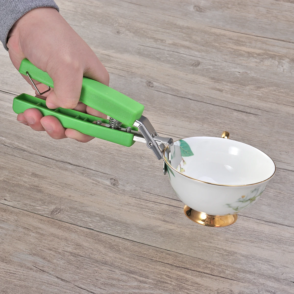 

Bowl Holder Dish Retriever Tongs Anti-scald Kitchen Gripper Plate Clip for Moving