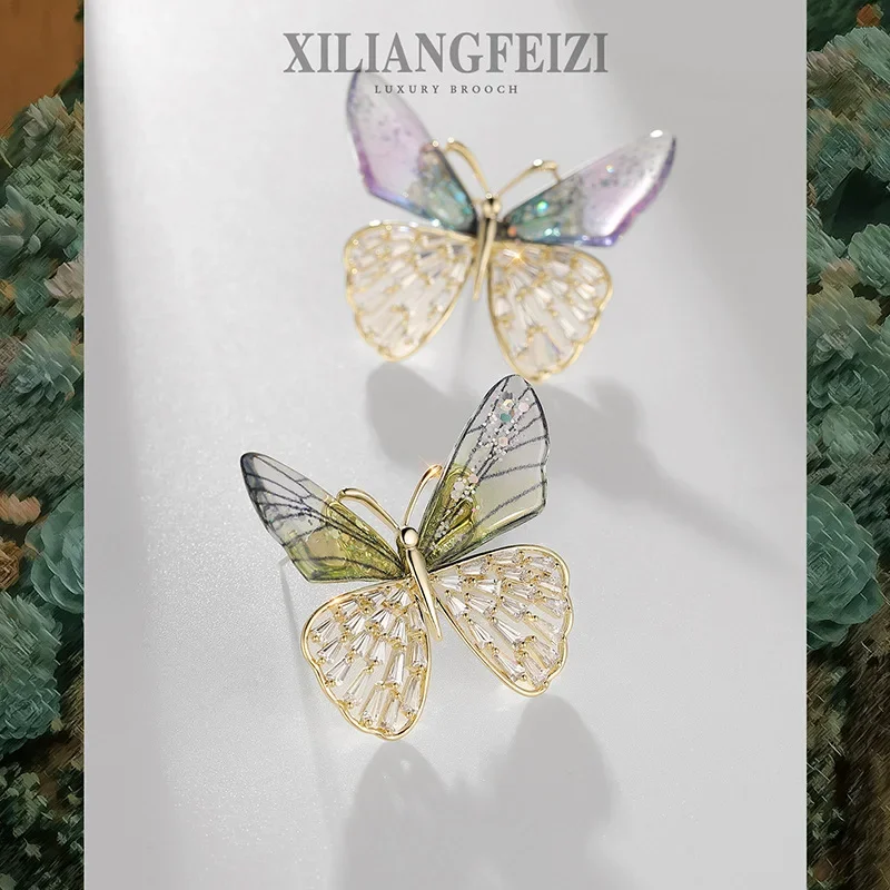 Xilai Princess Transparent Acrylic Butterfly Brooch Pin Zirconia Scarab Chest Stone Bug Chest Flower Unique Accessory Gift