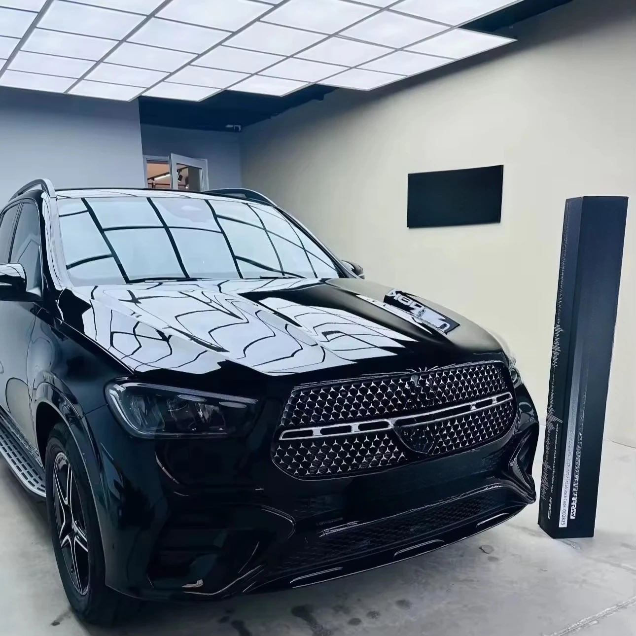 High Strength TPU PPF Car Stickers Anti Scratch and Self Healing Properties