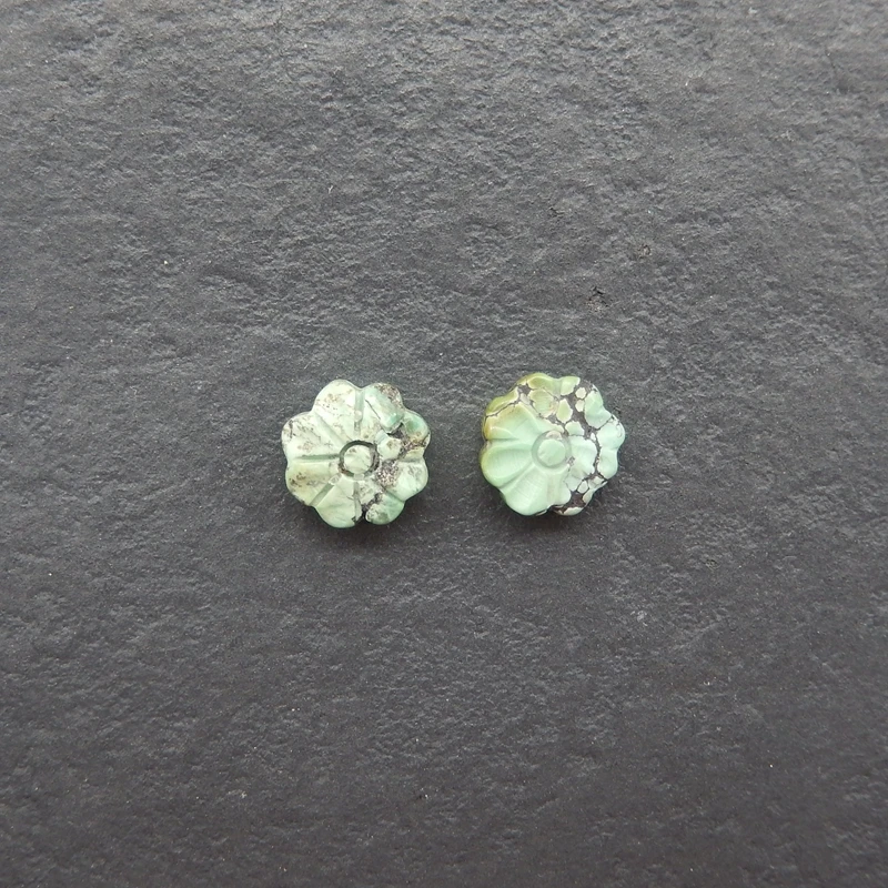 2PCS Natural Mint Green Turquoise Flower-Shaped Beads with Matrix Inclusions for Handmade Jewelry And Artisanal Craft