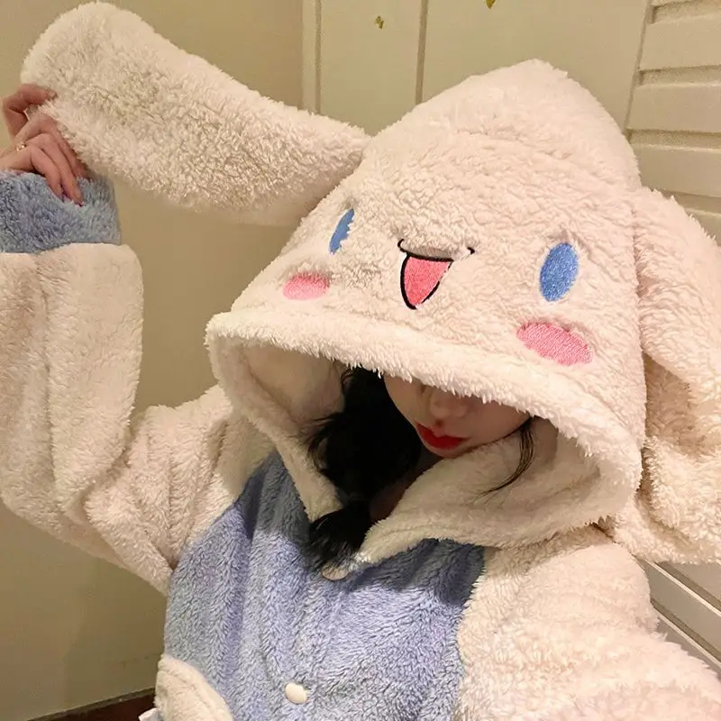 

Kawaii Cinnamoroll пижамы женские осенне-зимние Sanrioed аниме утолщенная ночная рубашка для девочек студенческая теплая домашняя одежда длинные халаты