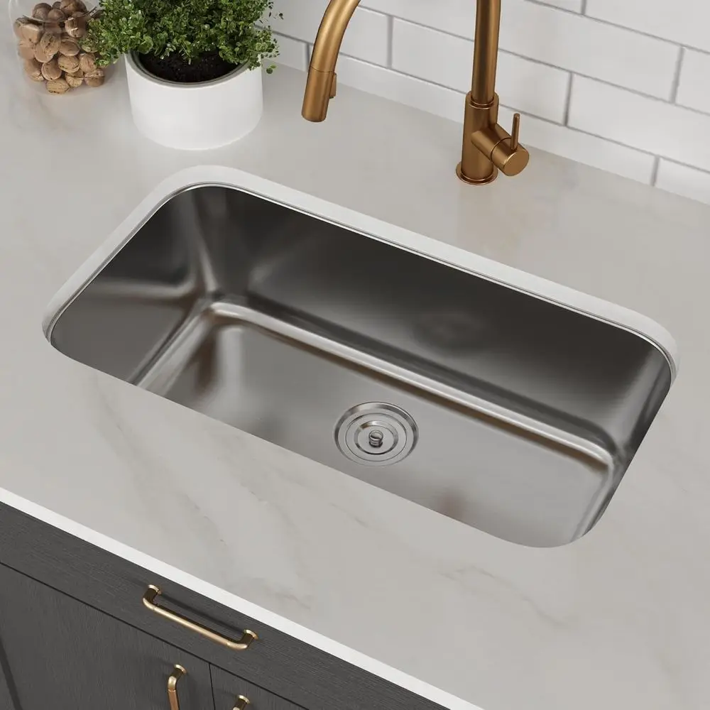 

Кухонная мойка 32 дюйма, встраиваемая, из нержавеющей стали 18 калибра, вместительная, с одной чашей, с корзиной-фильтром, изогнутая форма R