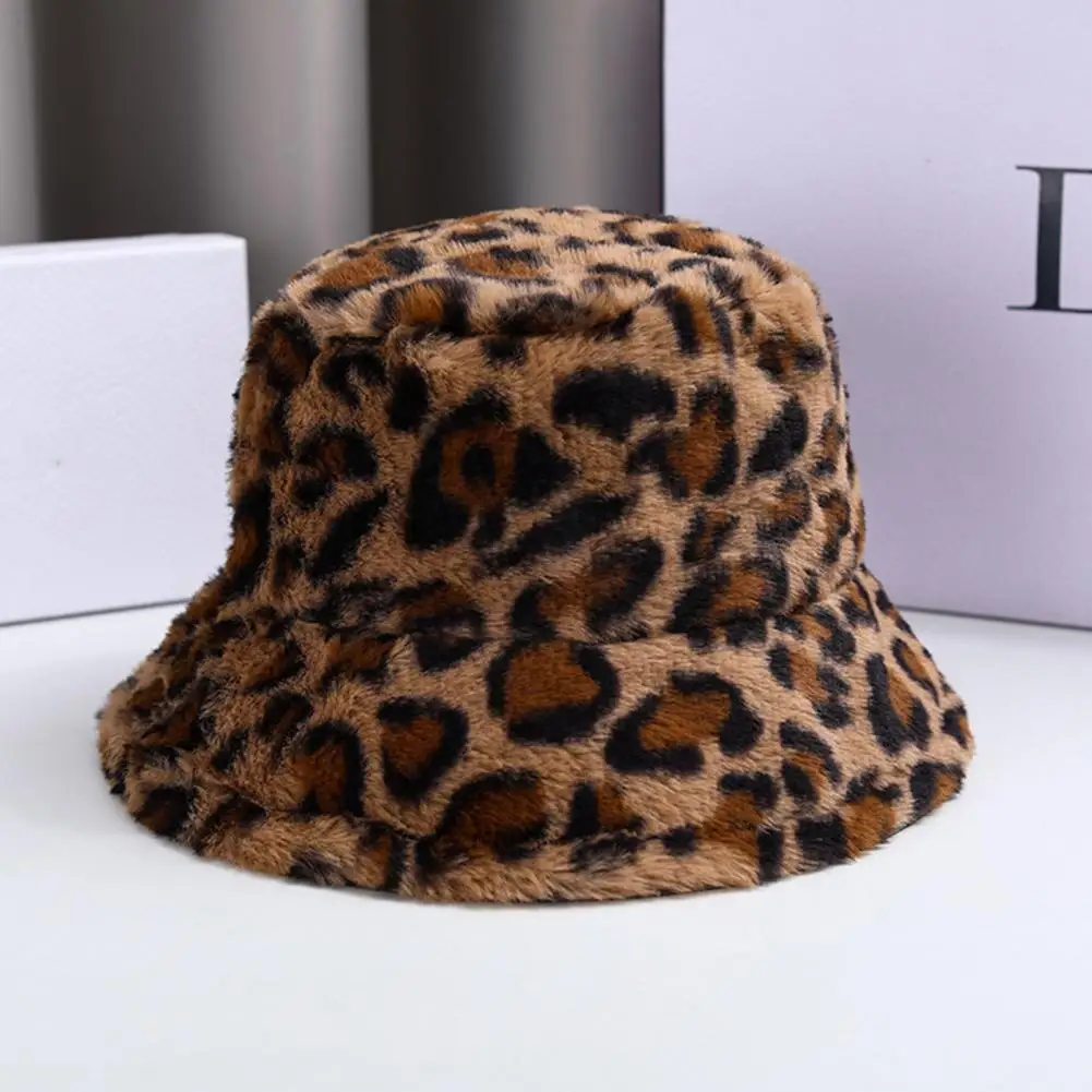 

Hat Woman Winter Show Face Little Leopard Print Fisherman Hat Woman Versatile Warm Pot Hat Ins Plush Bucket Caps