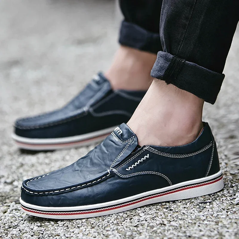 Men's leather shoes, Roman style breathable casual shoes, British handsome business shoes, soft soled bean lazy shoes