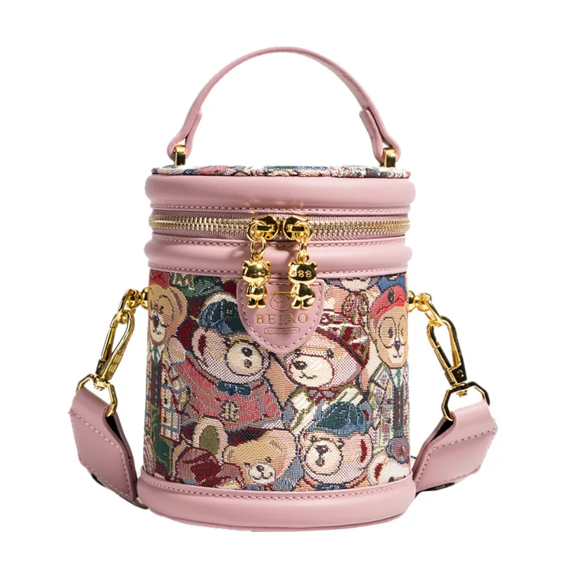 2023 New Niche Design Sense Mobile Phone Bag Versatile Cartoon Bear Shoulder Bag Cute Style Crossbody Bag Bucket Bag Handbag