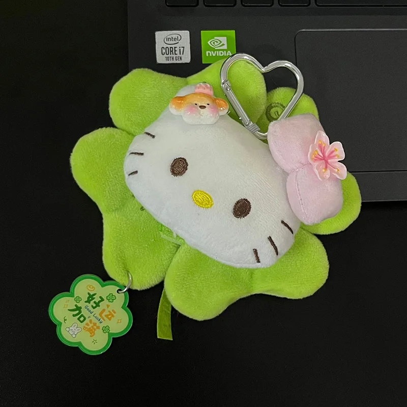Llavero de peluche Hello Kitty con trébol de cuatro hojas, lazo de flor de cerezo Kawaii, llavero con forma de corazón Kt, bonito adorno para mochila, regalo