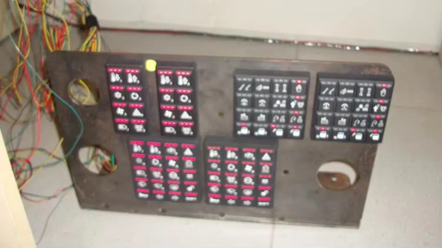 Automotive Electronic Backlit Silicone Keypad Intelligent CAN Bus 8 Keys Keypad Silicone Button Pad Plastic Keypad