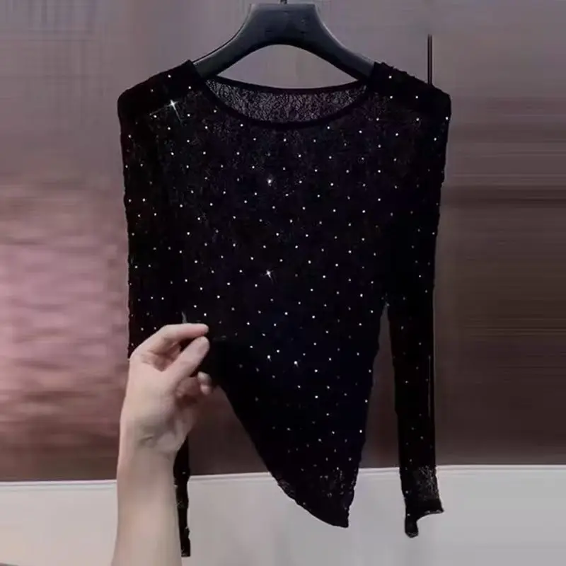 Fashionable and High-end Hot-drilled Hollow Mesh Autumn New Temperament Slim Long-sleeved Lace Bottoming Shirt