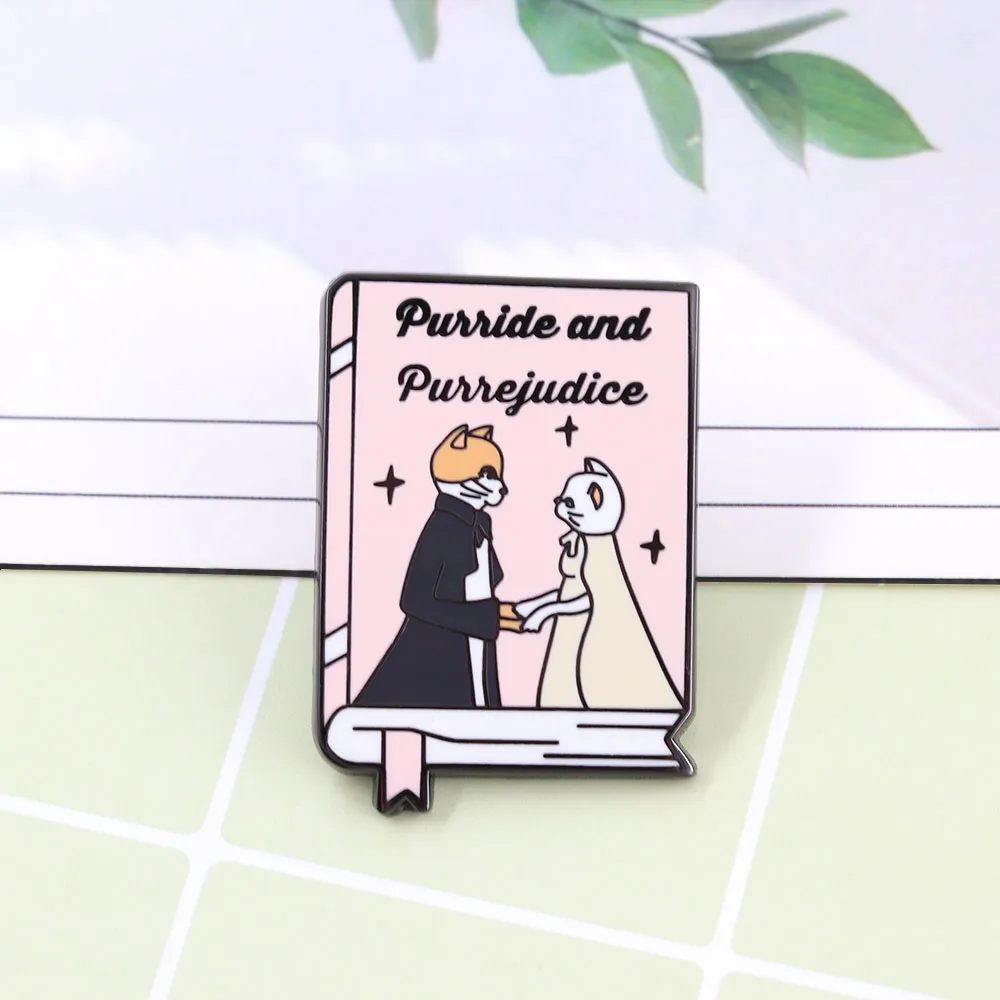 Niedliche rosa Buch-Emaille-Pin, lustige Katze, romantische Geschichtenbuch-Brosche, Jane Austen Buchliebhaber-Abzeichen, Literatur-Schmuckgeschenk für Katzenmütter – Detail 10
