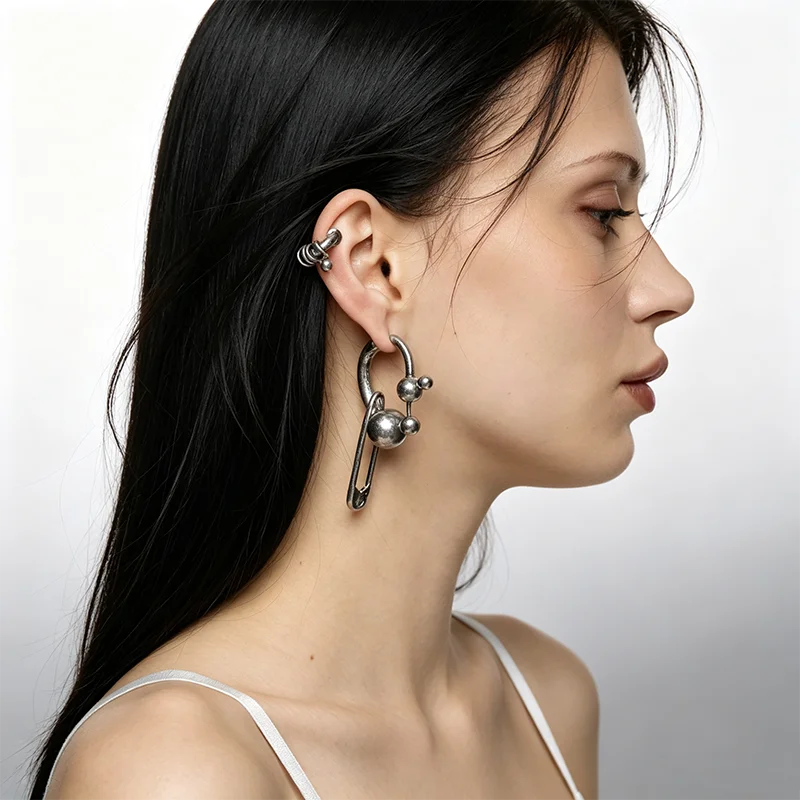 Alt Fashion Copper Alloy Ear Jewelry Accessories For Women Men Distressed Ball Safety Pin Hoop Earring Twisted Spiral Ear Cuff C