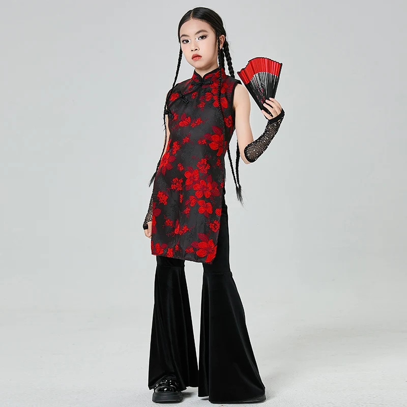 สไตล์จีนแจ๊สเต้นรําเครื่องแต่งกายหญิง Hip-Hop ประสิทธิภาพเสื้อผ้าเด็กชุดสีแดง Bell-bottoms ชุดรันเวย์แสดงชุด XH2780