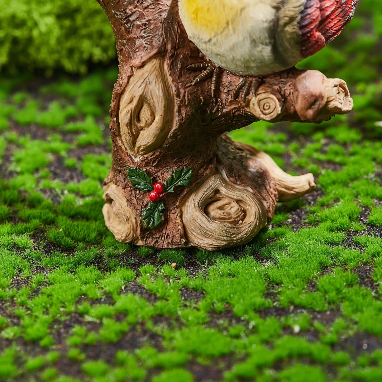 Whimsical Tree-Stump Bird Statue Indoor Outdoor Freestanding Resin Bird Decor