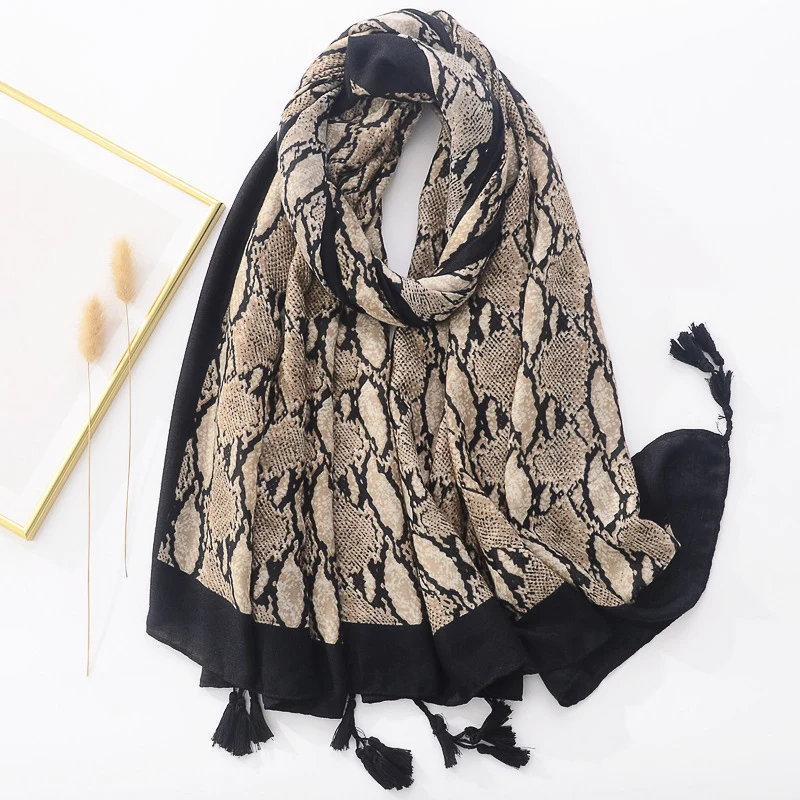 Muslim Woman Hijab Fashion Tassel Scarves For Ladies High Quality Shawl Scarf Pashmina Stole Bufandas Female Foulard Beach Towel