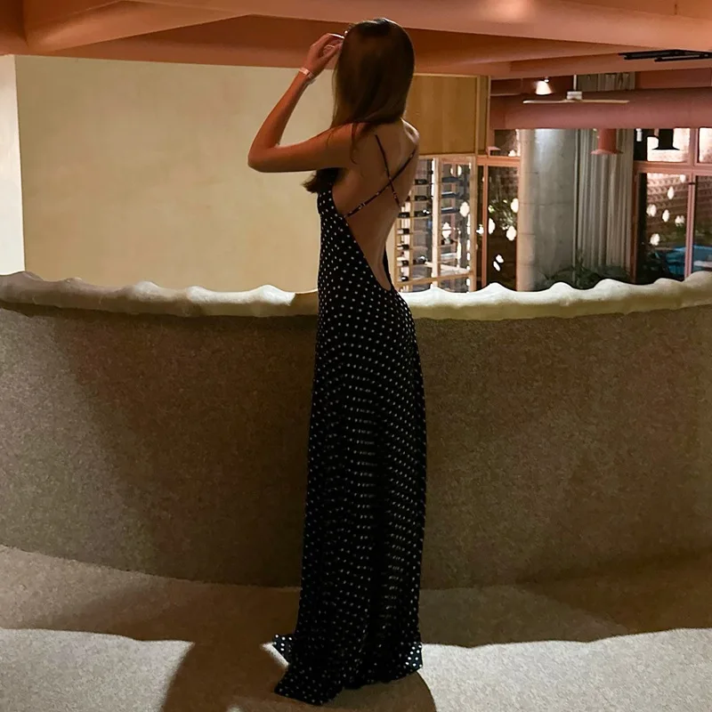 ชุดเดรสยาวทรงเอไลน์ สายเดี่ยว คอวี ลายจุด แต่งลูกไม้ไขว้หลัง เปิดหลัง สไตล์วินเทจ สำหรับผู้หญิง ฤดูร้อน พร้อมผ้าพันคอ