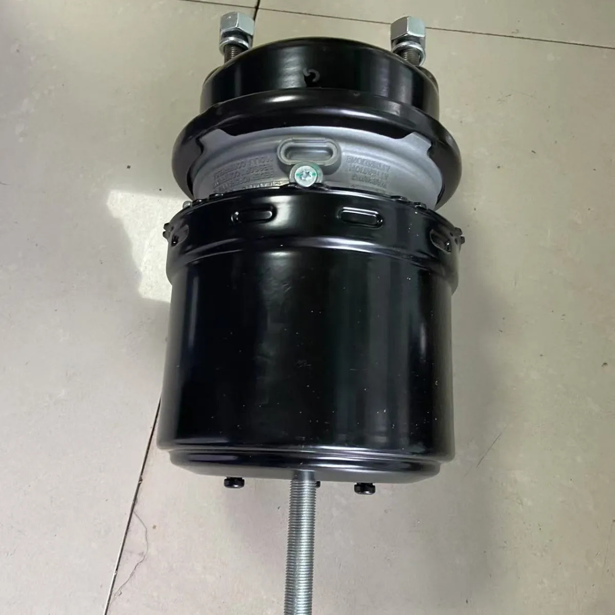 

3530ZS39P-002P brake chamber disc brake pump is suitable for trailers