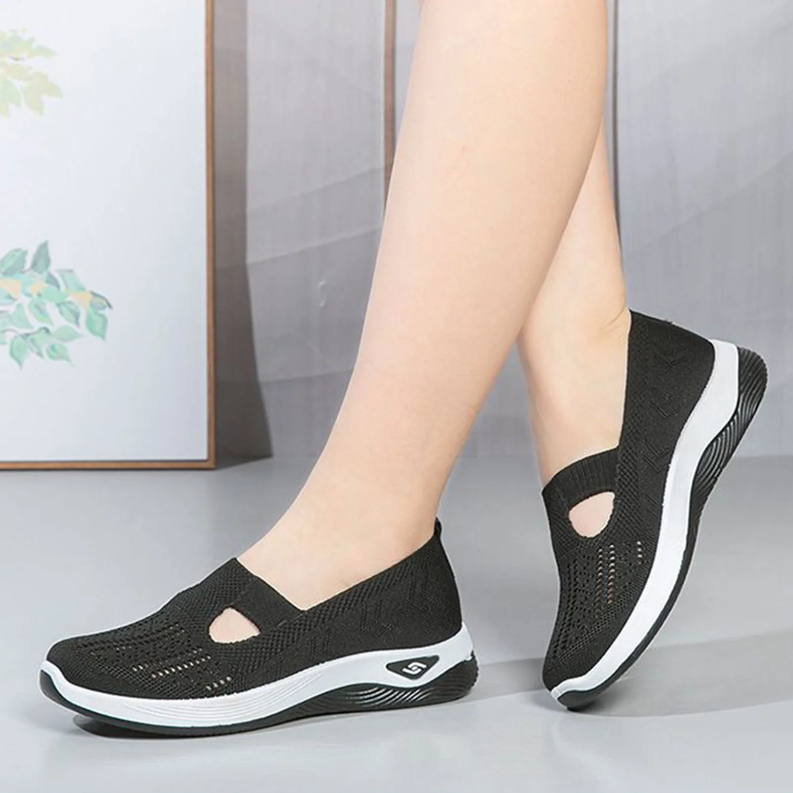 Woman Leisure Work Sneakers Elderly Walking Sneakers Suitable for Camping Indoor Walking