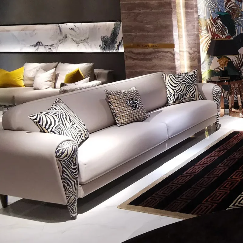 Sofá de couro leve e luxuoso