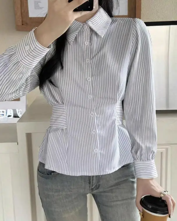 Fashionable Korean … - image