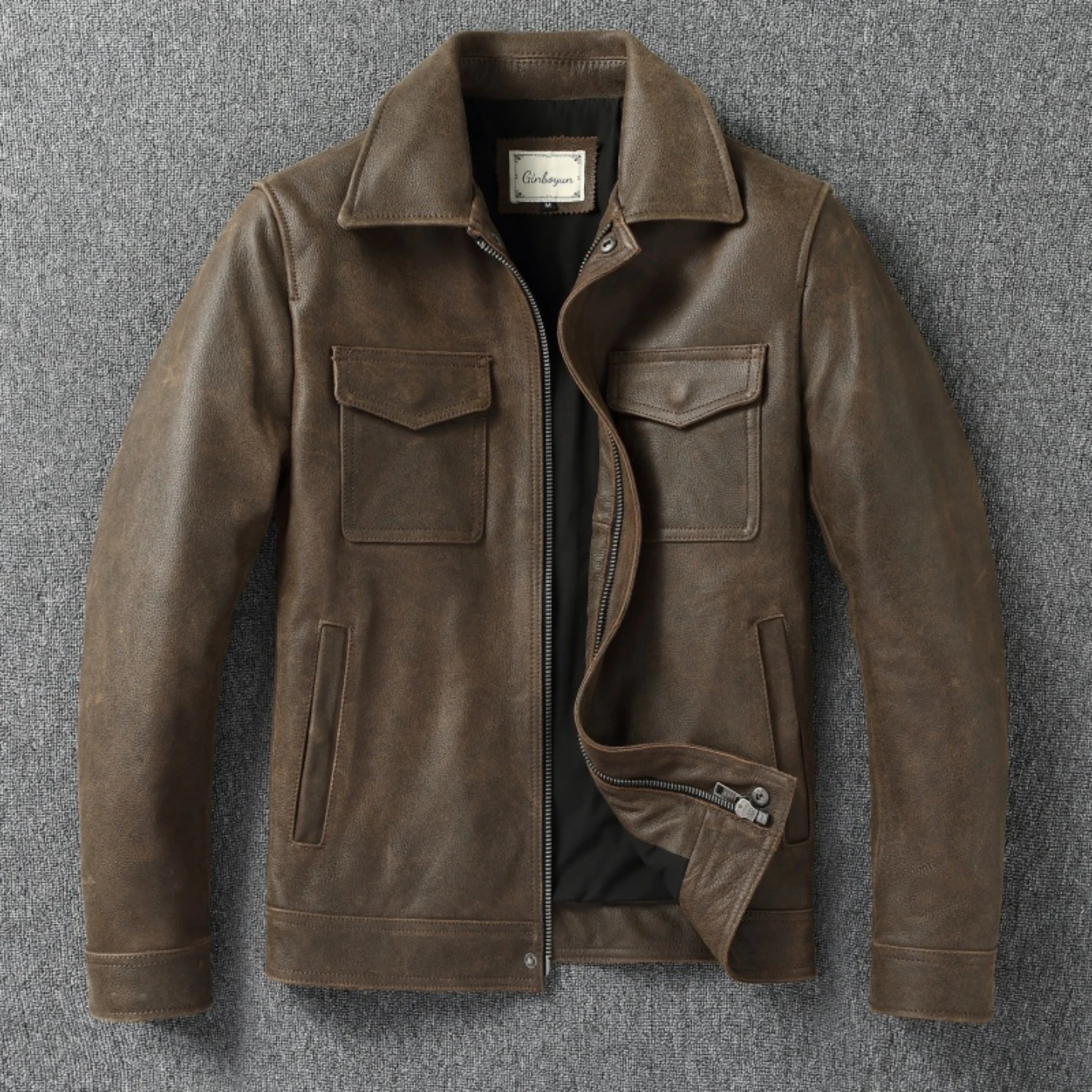 

Винтажная незавершенная замшевая куртка премиум-класса 2025 года — мужское короткое пальто в минималистском байкерском стиле с нагрудным карманом