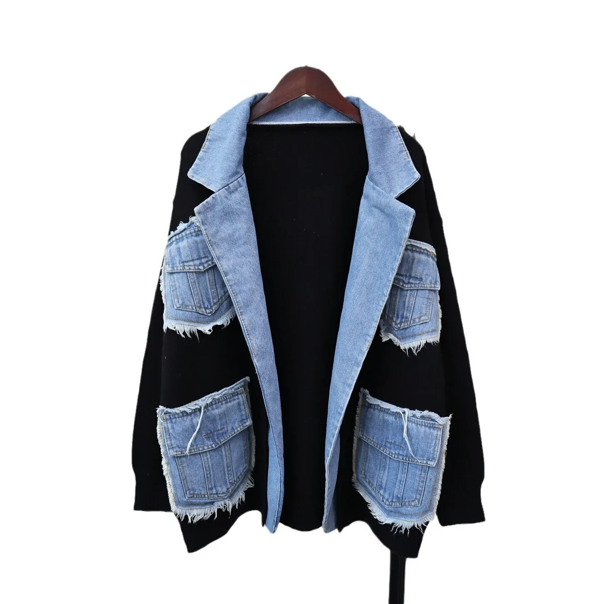 [EWQ] High Street Fashion Patchwork Denim Turn-down Collar Pockets Open Stitch Women\'s Sweater Coat Autumn 2024 Winter New