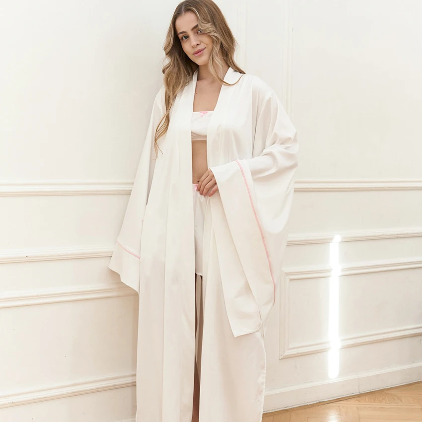 

Hiloc Лоскутный женский спальный халат, комплект из 3 предметов, платье с v-образным вырезом и длинными рукавами, жилет на тонких бретельках, шорты с оборками, 2025 г.